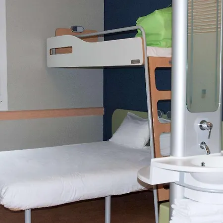 Ibis Budget מלון 2*